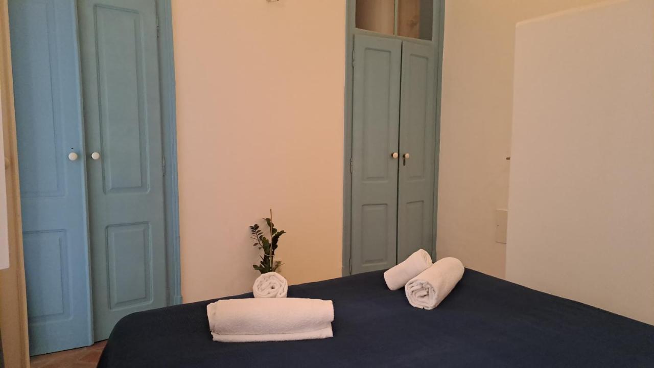 OlhãOmirante Guesthouse Eksteriør billede