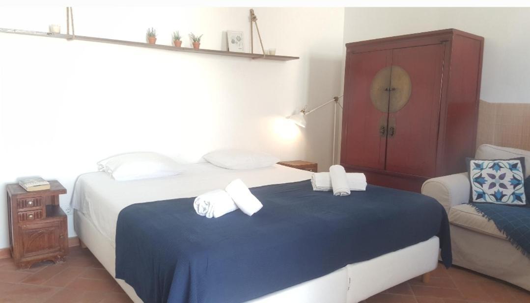 OlhãOmirante Guesthouse Eksteriør billede