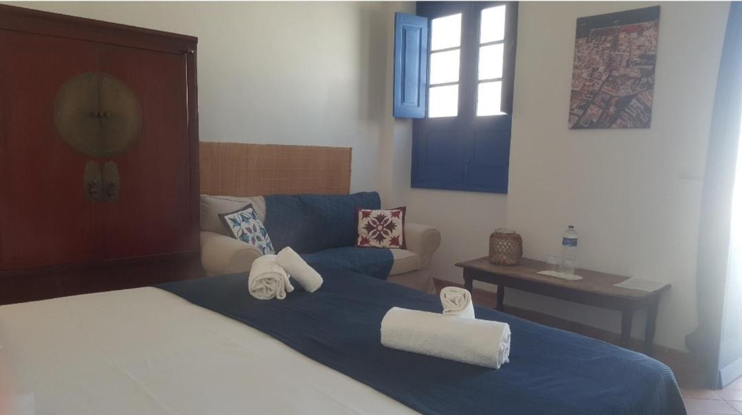 OlhãOmirante Guesthouse Eksteriør billede