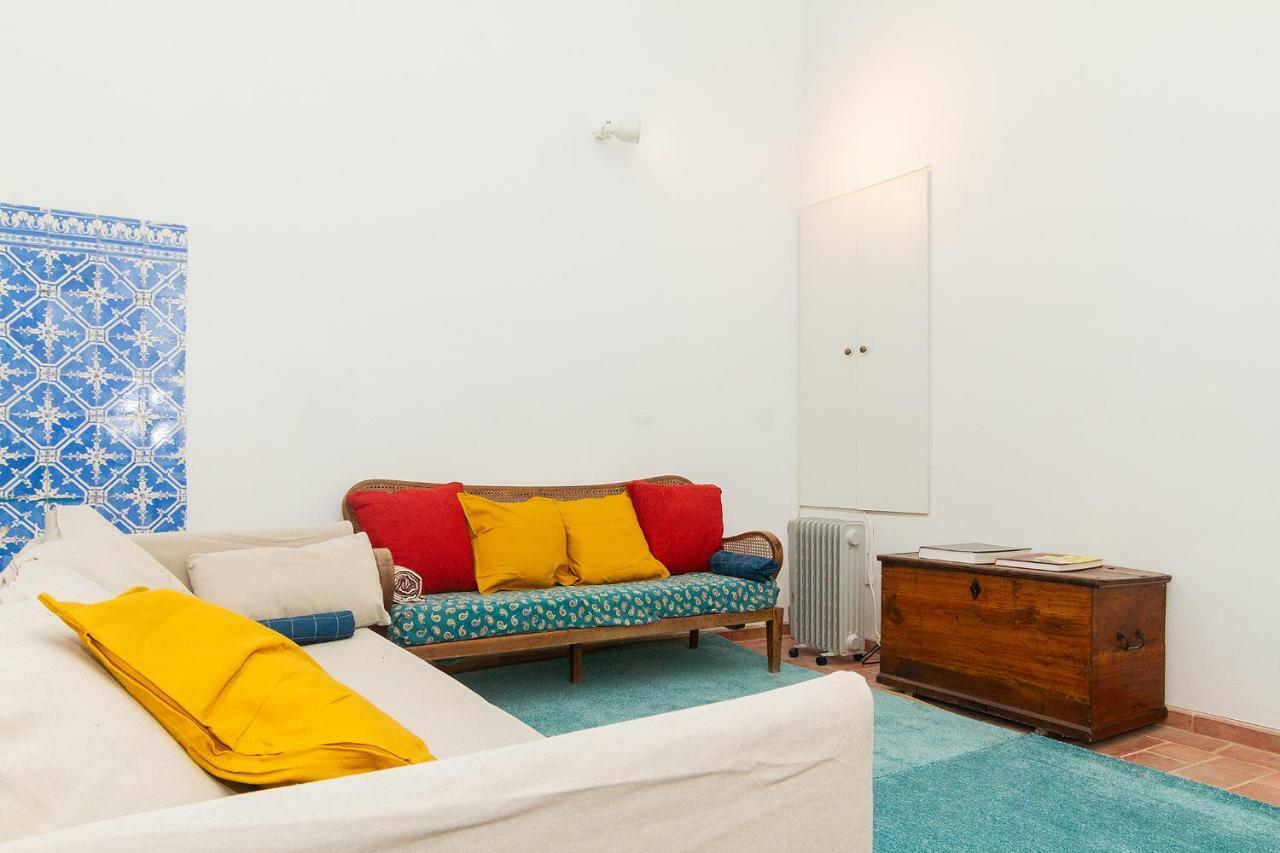 OlhãOmirante Guesthouse Eksteriør billede